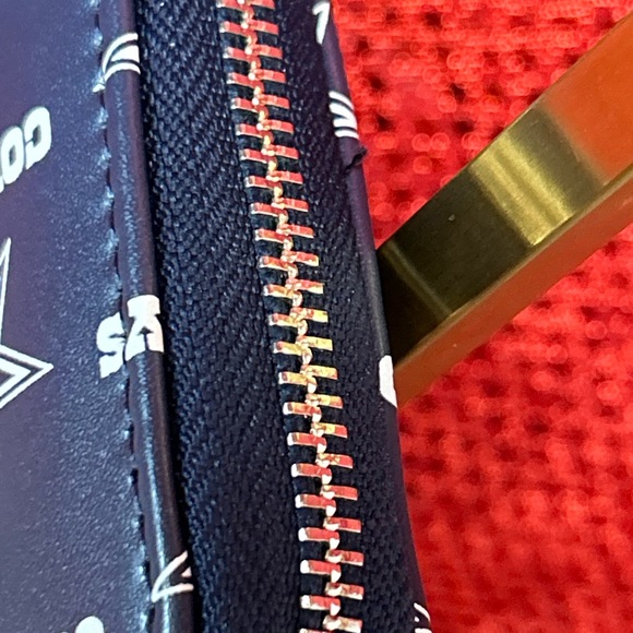 Loungefly NFL Dallas Cowboys Wallet Approx. 7x4 - Picture 12 of 17